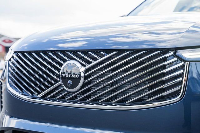 New 2026 Volvo XC90 B5 Ultra image 12