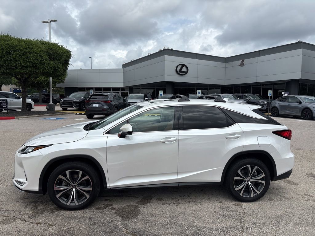 Certified 2022 Lexus RX 350 FWD w/ Premium Package image 2
