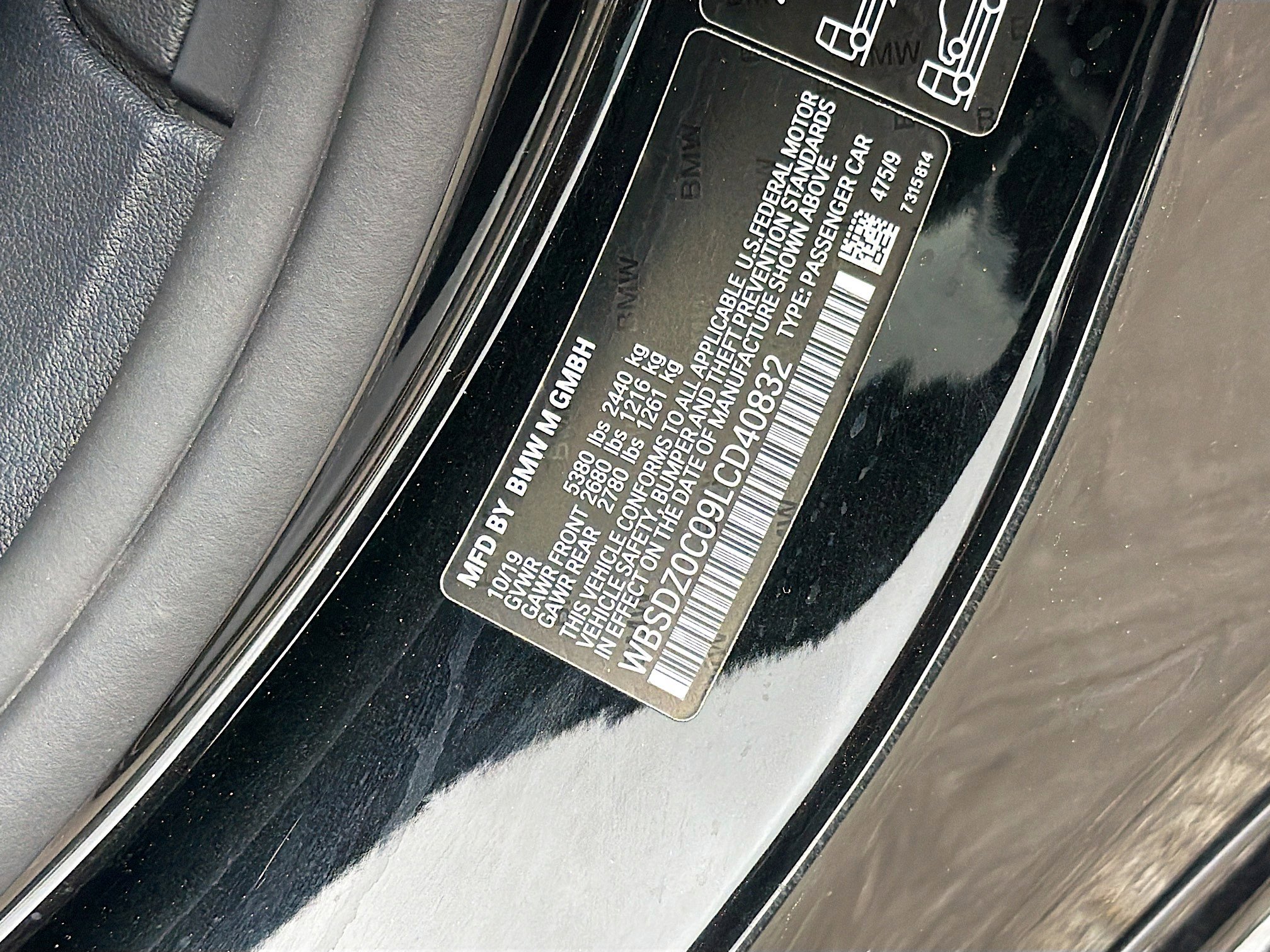 Used 2020 BMW M8 Convertible w/ Driving Assistance Package image 42