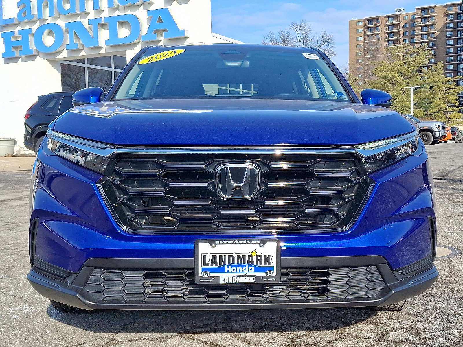 Used 2024 Honda CR-V EX image 2
