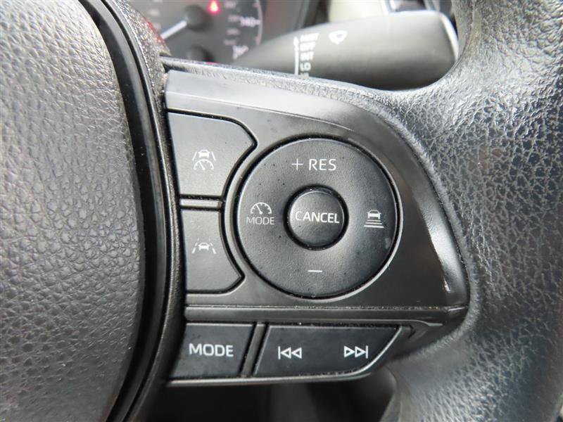 Used 2023 Toyota Corolla LE FWD image 17