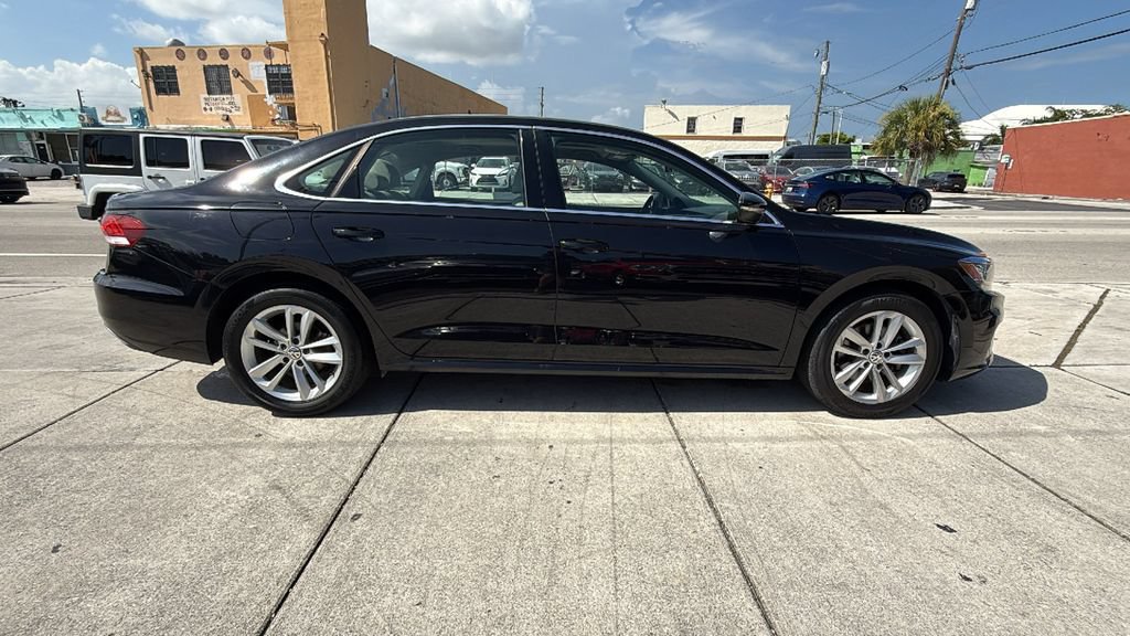 Used 2020 Volkswagen Passat 2.0T SE w/ Sunroof Package FWD image 15