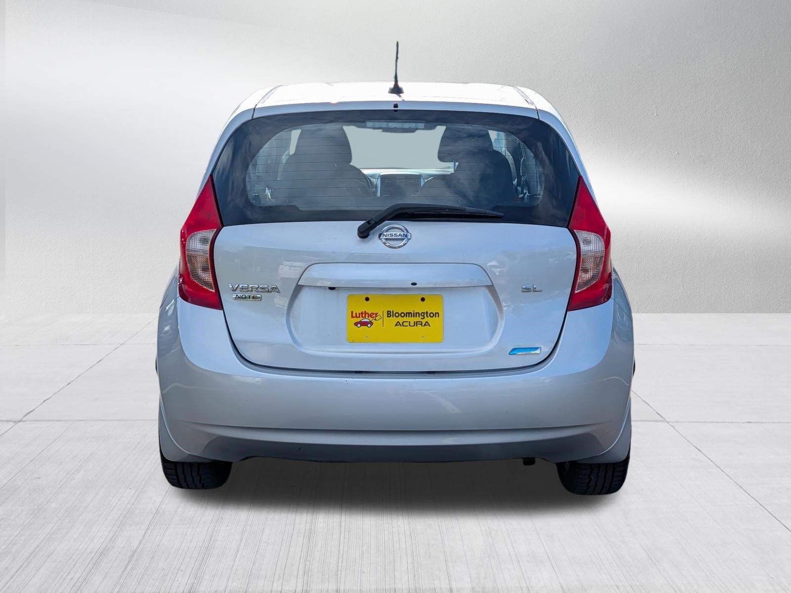 Used 2014 Nissan Versa Note SV w/ SL Package FWD image 4