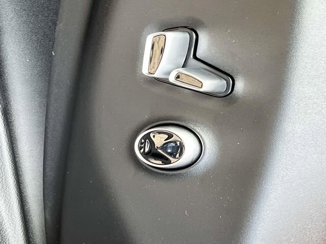 New 2026 Chrysler Pacifica Pinnacle FWD image 24