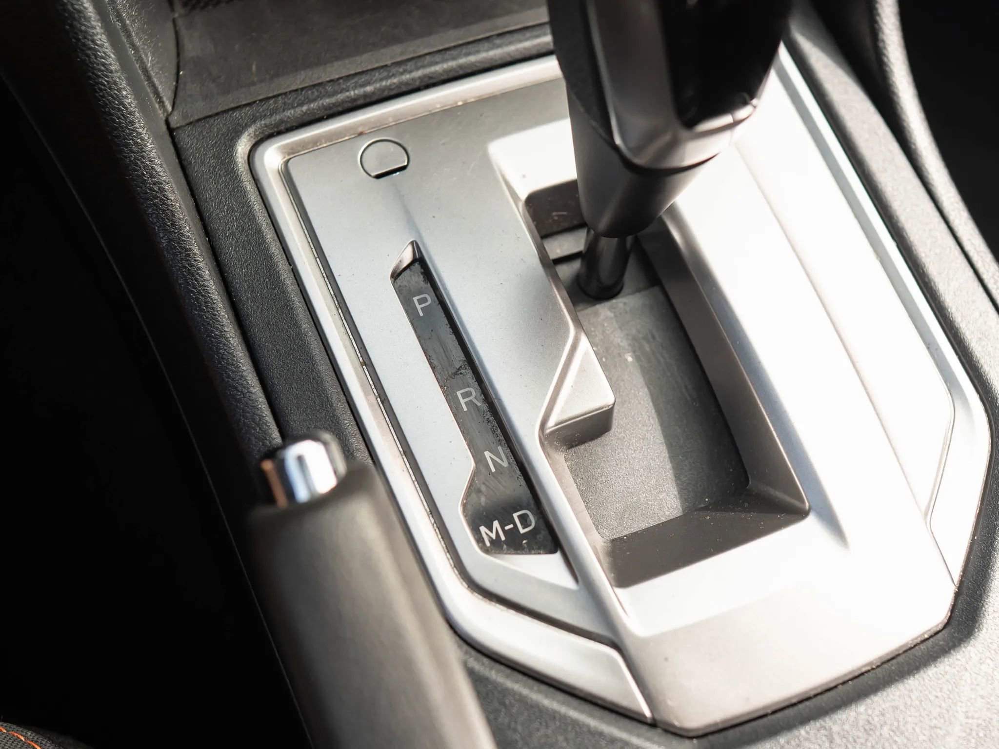 Used 2018 Subaru Crosstrek 2.0i Premium w/ Eyesight System image 30