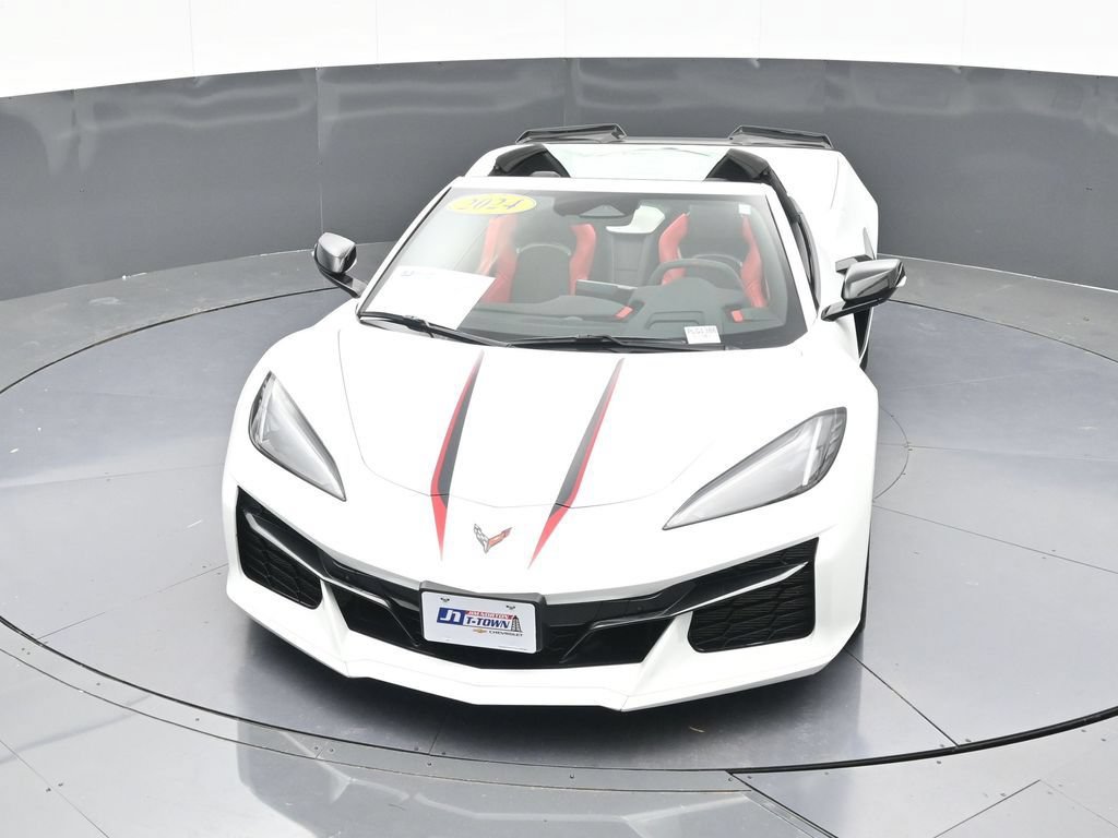 Used 2024 Chevrolet Corvette Z06 RWD image 54