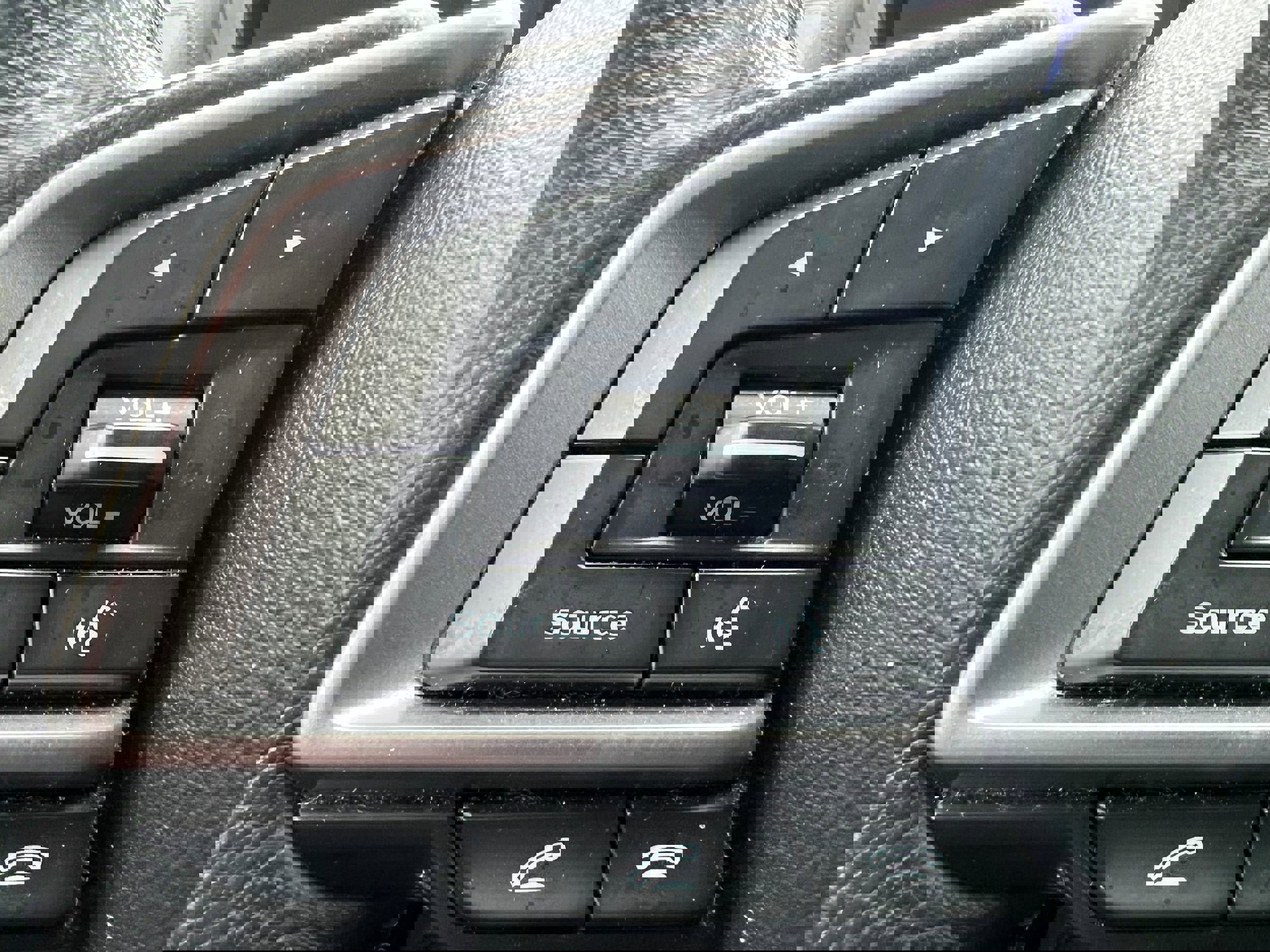 Used 2021 Subaru Ascent Premium w/ Convenience Package image 21