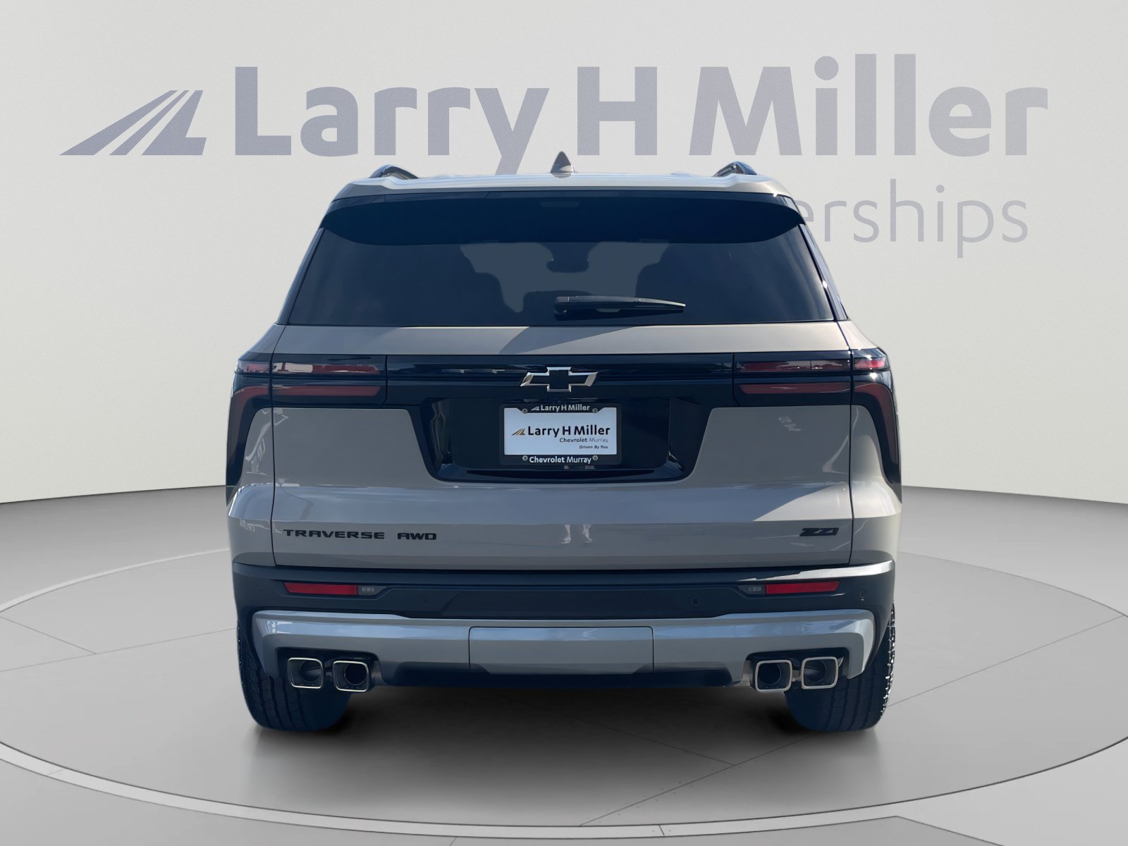 New 2027 Chevrolet Traverse Z71 w/ Enhanced Driving Package AWD/4WD image 4