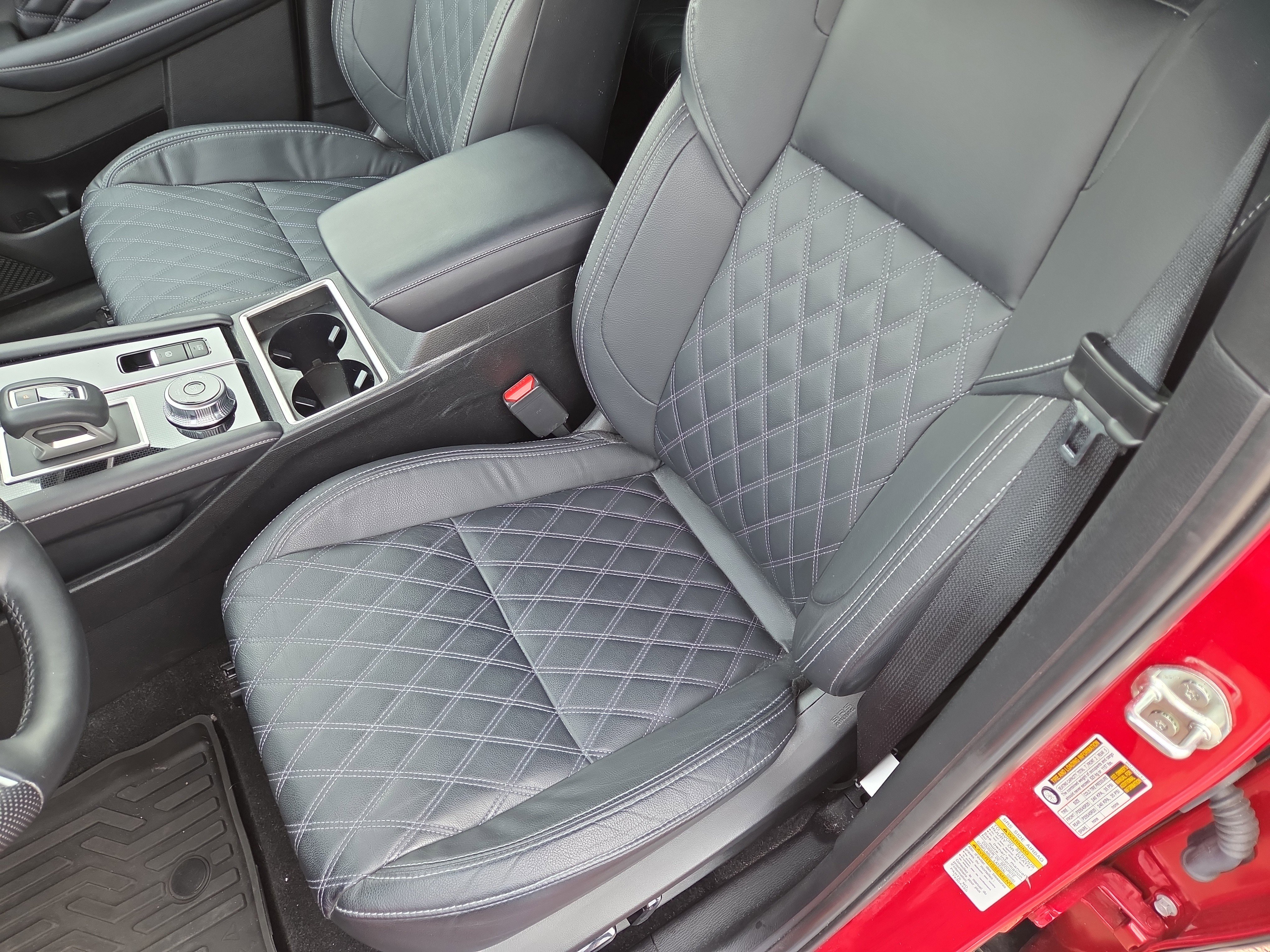Used 2023 Mitsubishi Outlander SEL FWD image 13