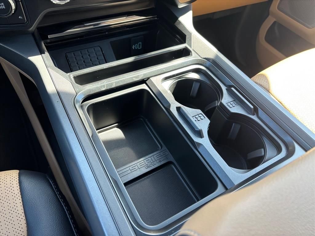 New 2026 Ford F250 Lariat w/ Black Appearance Package AWD/4WD image 19