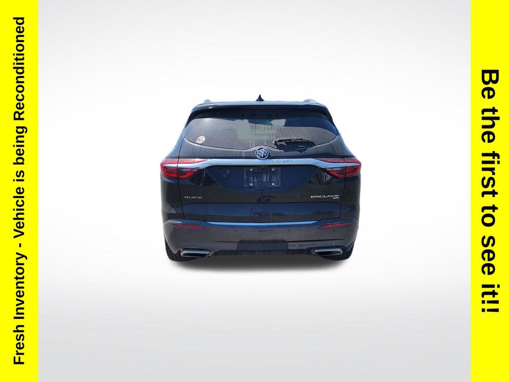 Used 2018 Buick Enclave Avenir w/ Trailering Package AWD/4WD image 4