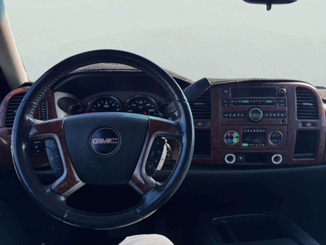 Used 2010 GMC Sierra 1500 SLE w/ Texas Edition image 30