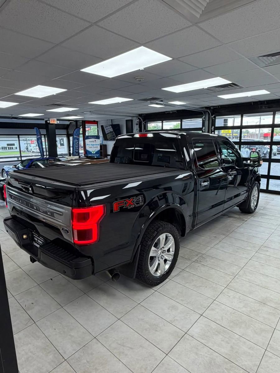 Used 2018 Ford F150 Platinum w/ Equipment Group 701A Luxury AWD/4WD image 4