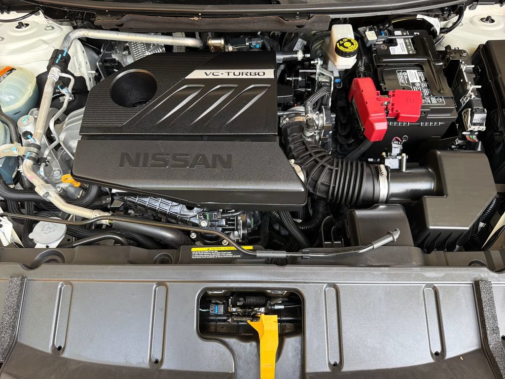 Used 2023 Nissan Rogue SV FWD image 35