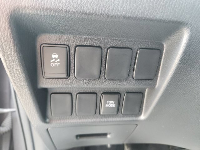 Used 2017 Nissan Pathfinder S FWD image 24