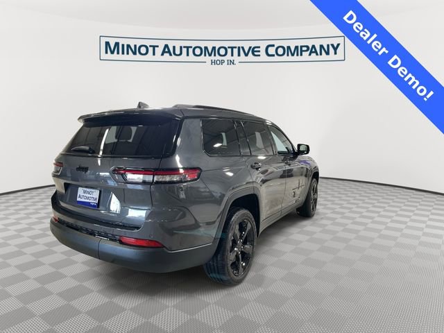 New 2025 Jeep Grand Cherokee L Altitude image 8