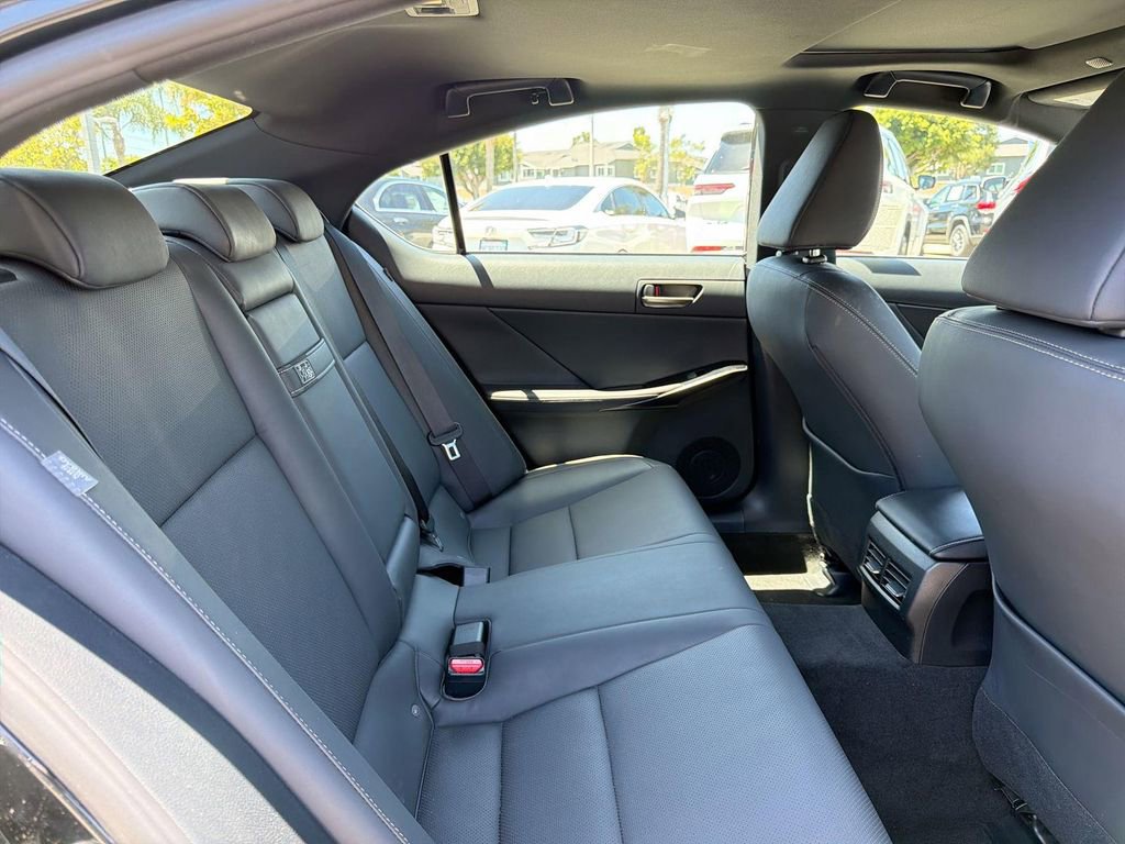 Used 2024 Lexus IS 300 w/ Comfort Package RWD image 29