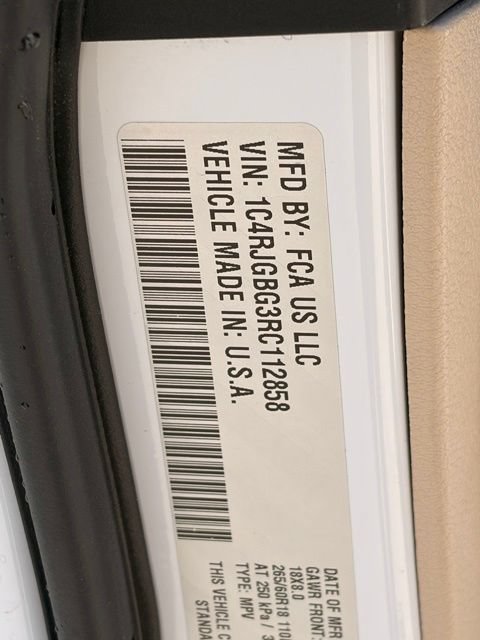 Certified 2024 Jeep Grand Cherokee Limited RWD image 36