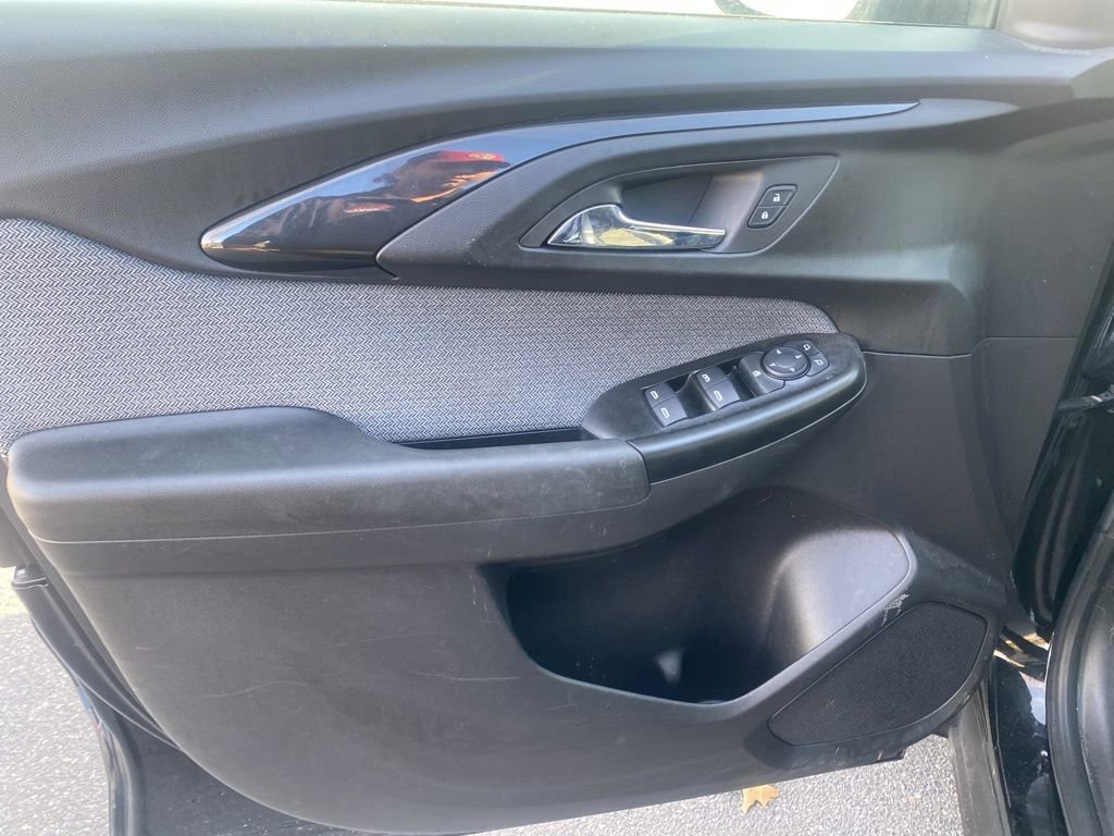 Used 2022 Chevrolet TrailBlazer LT image 10