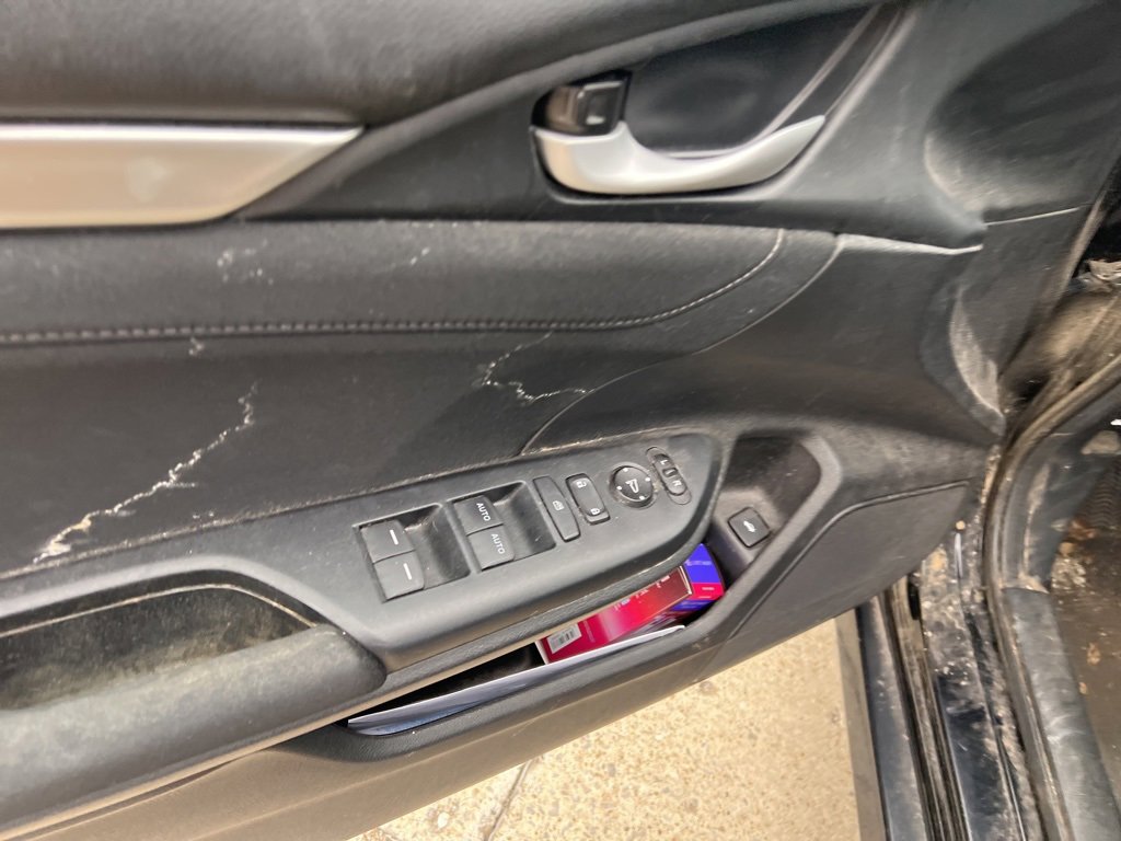 Used 2019 Honda Civic EX image 14