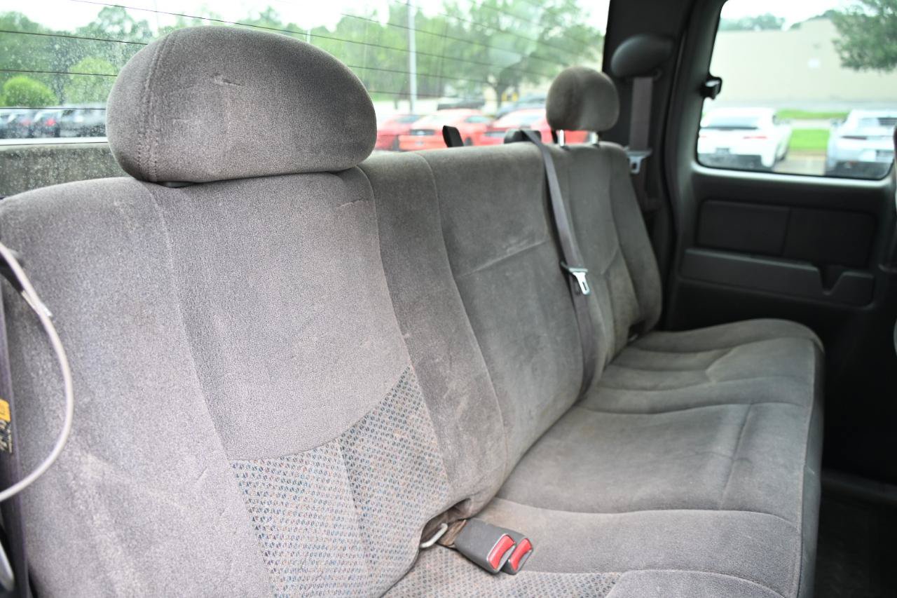 Used 2006 Chevrolet Silverado 2500 LT w/ Skid Plate Package AWD/4WD image 33