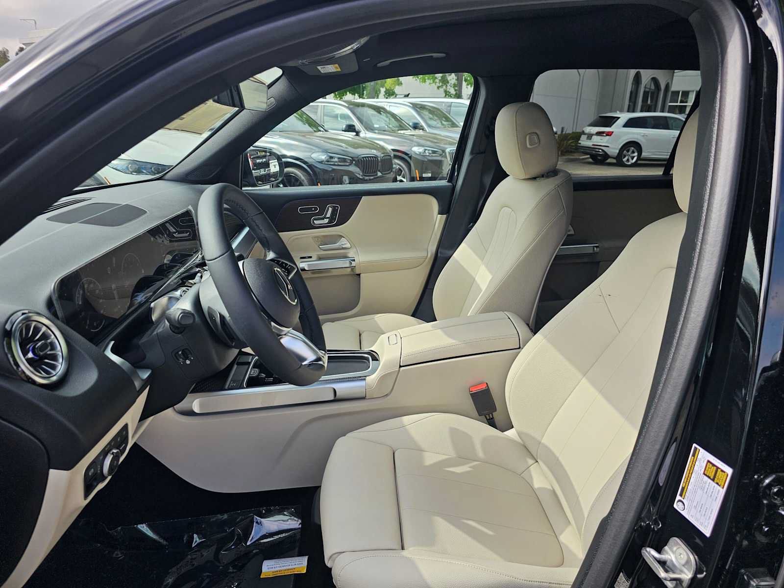 New 2026 Mercedes-Benz GLB 250 image 20