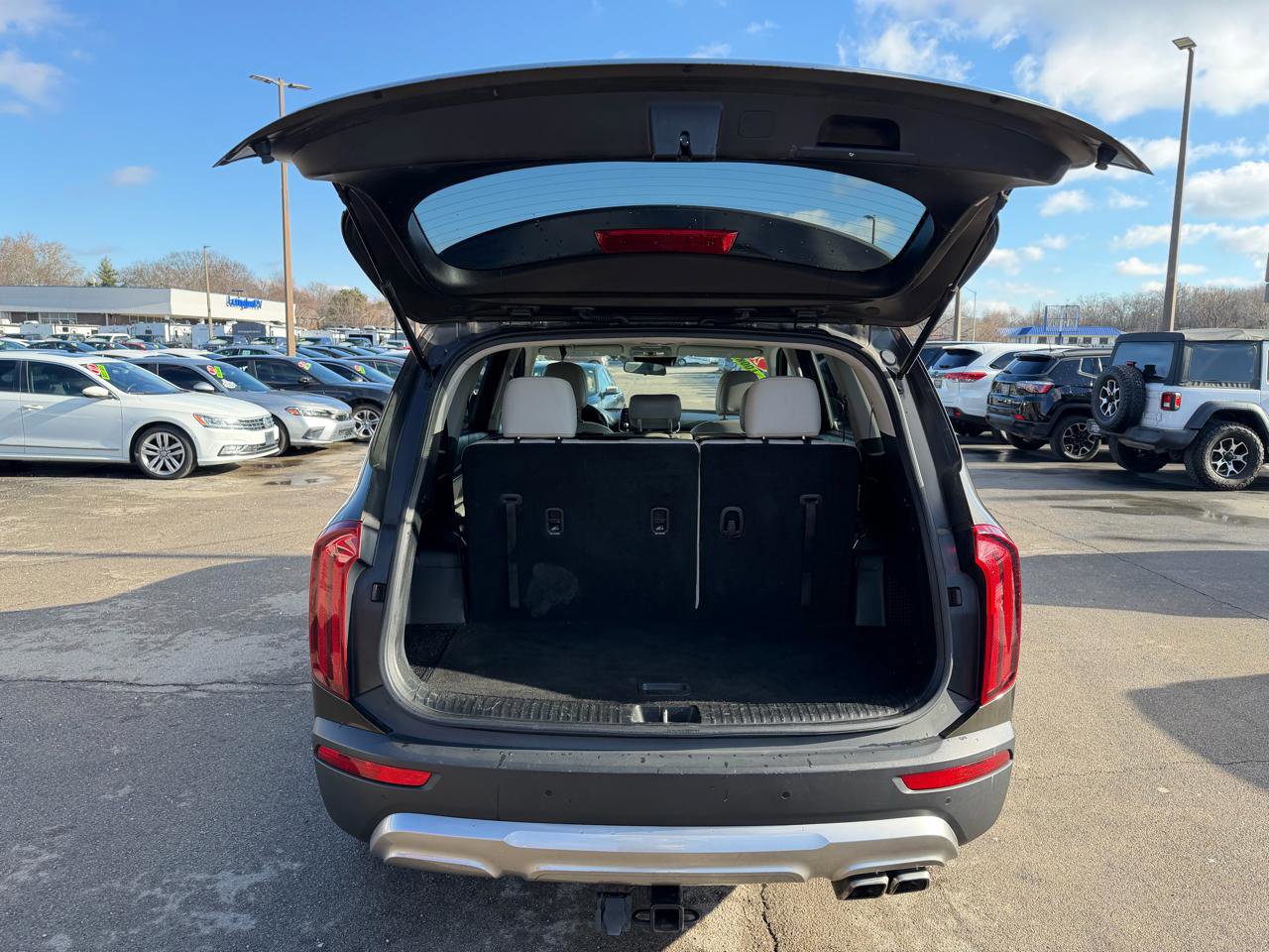 Used 2020 Kia Telluride S w/ S 8 Passenger Seating Package image 13