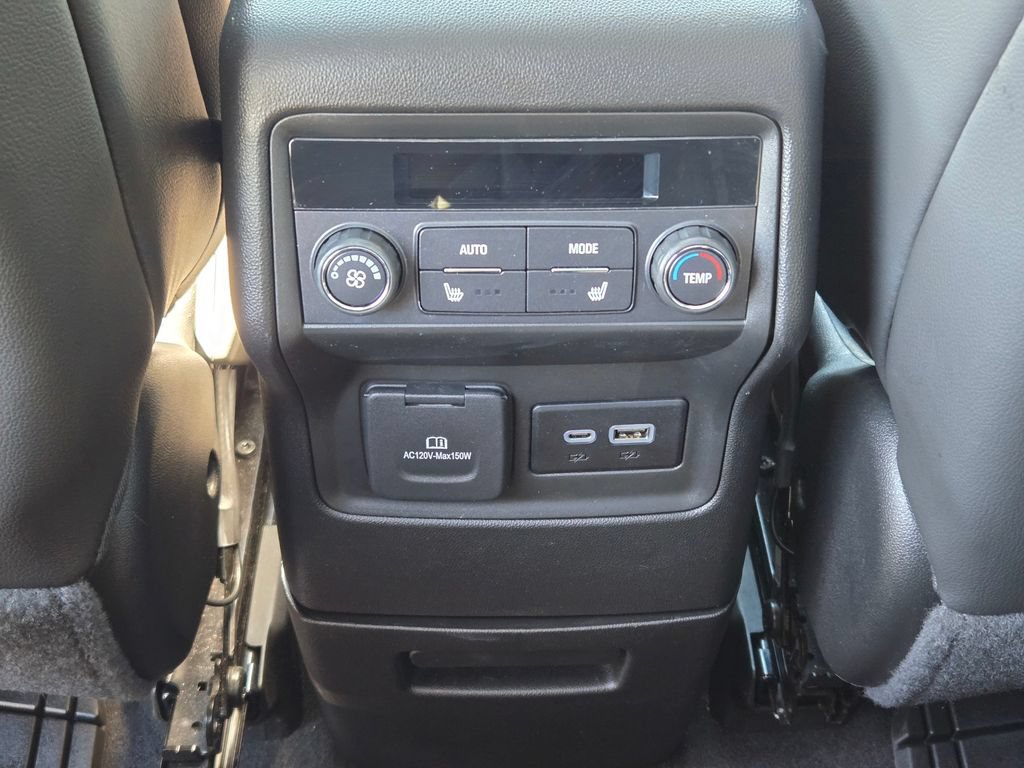Used 2023 GMC Acadia SLT w/ Preferred Package AWD/4WD image 31