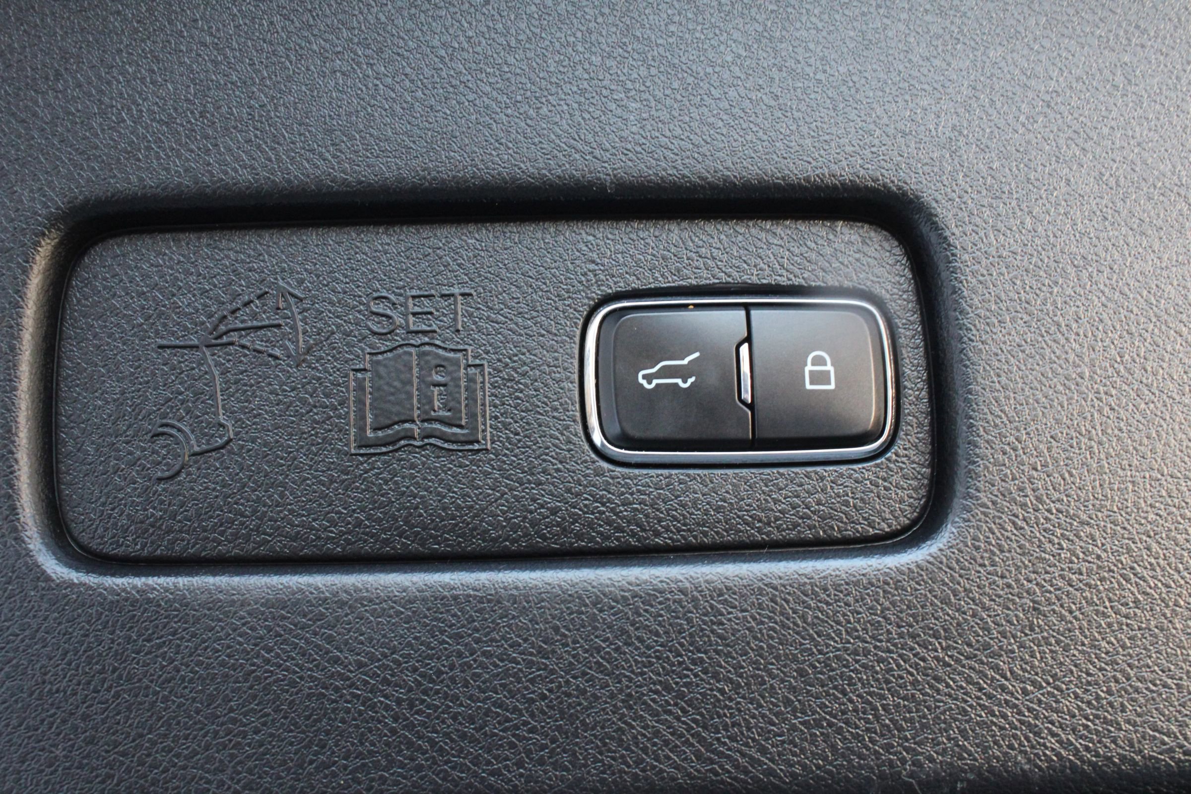 Used 2020 Lincoln Aviator Reserve w/ Equipment Group 201A image 44