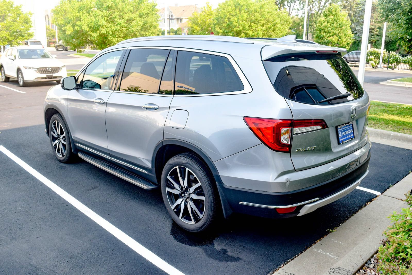 Used 2019 Honda Pilot Touring image 7