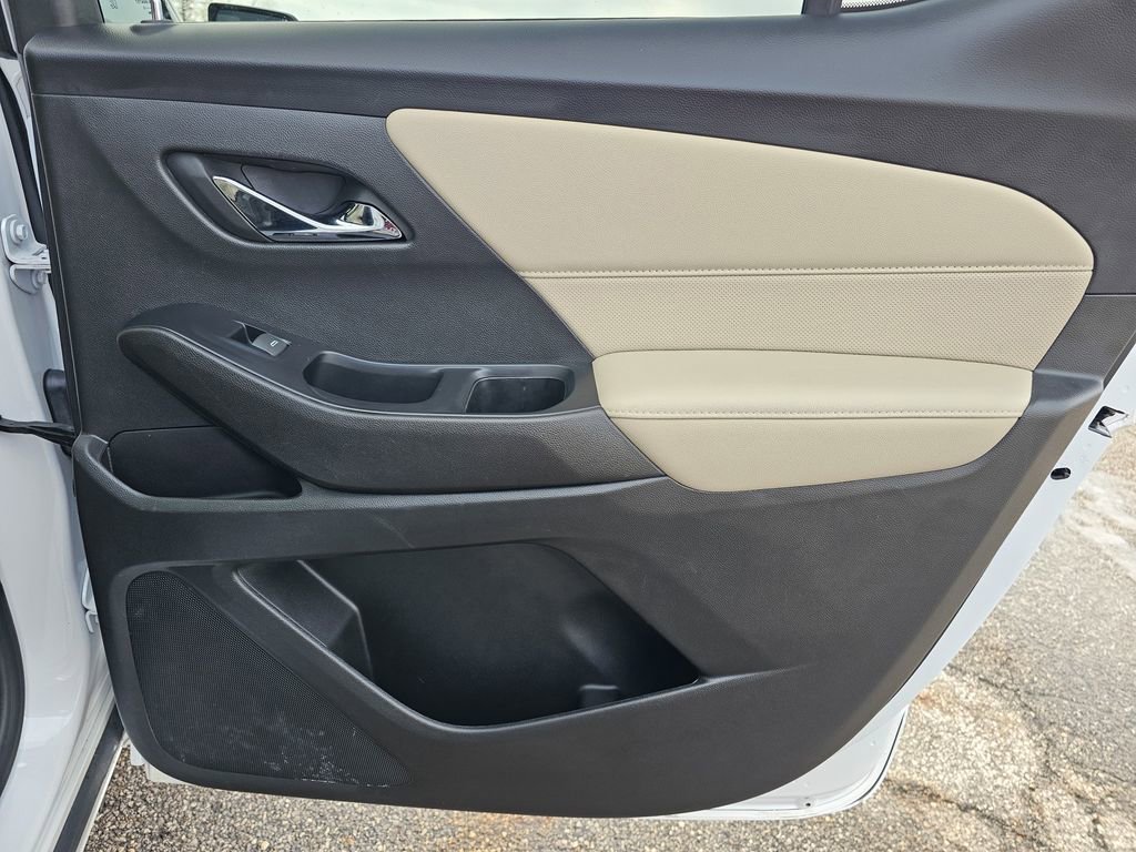 Certified 2023 Chevrolet Traverse Premier image 47