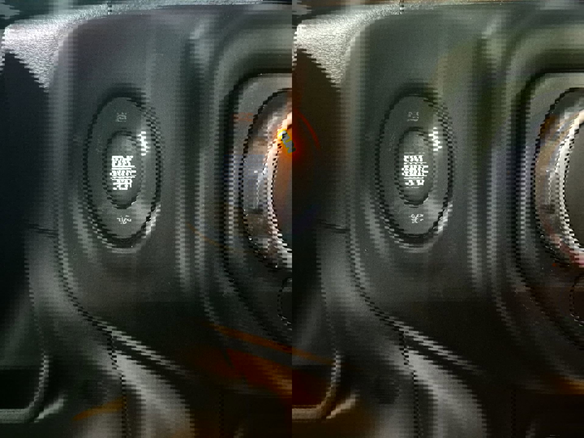 Used 2021 Jeep Wrangler Unlimited Sahara w/ Cold Weather Group image 18