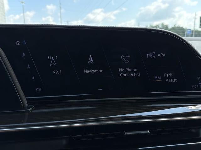 Certified 2023 Cadillac Escalade Premium Luxury RWD image 30