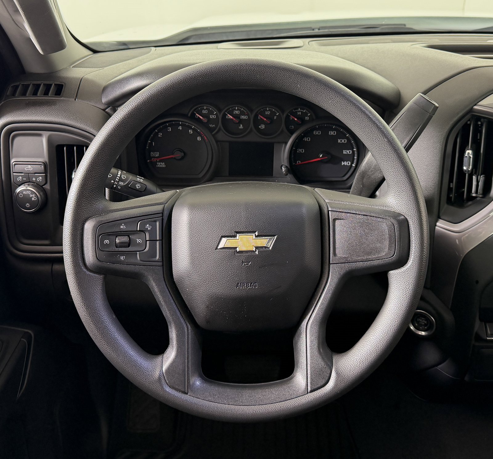 Used 2022 Chevrolet Silverado 1500 Custom image 9