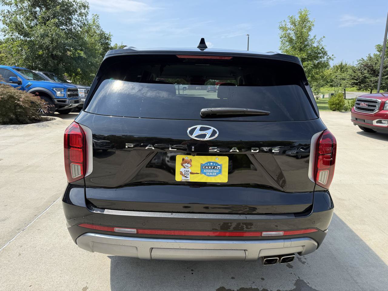 Used 2023 Hyundai Palisade SEL FWD image 5