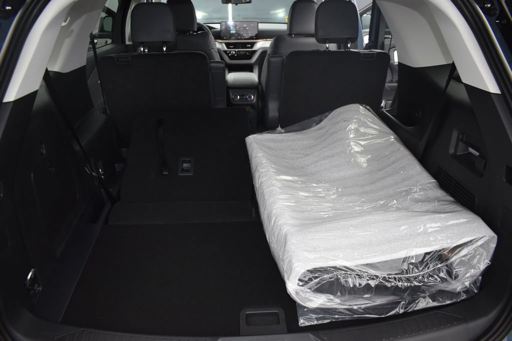 New 2026 Ford Explorer Active w/ Active Comfort Package AWD/4WD image 35
