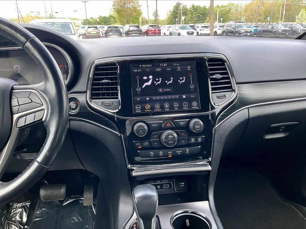 Used 2020 Jeep Grand Cherokee Limited AWD/4WD image 17