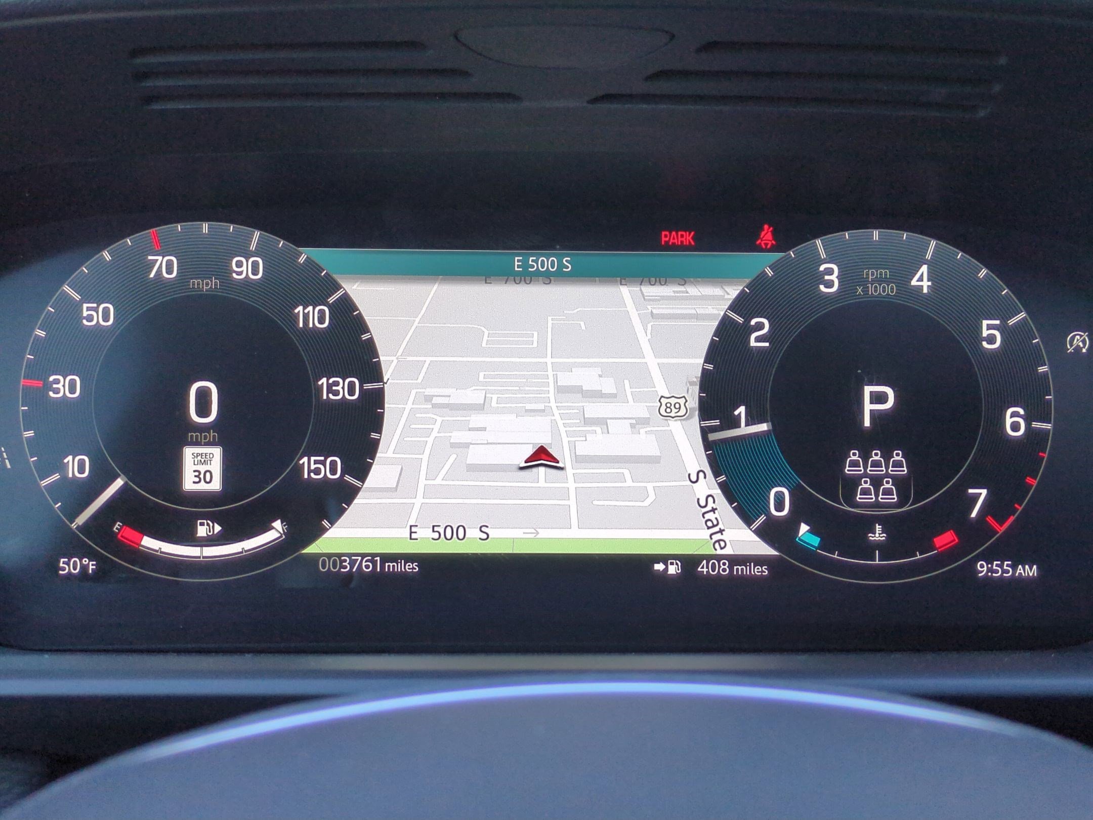 Used 2025 Land Rover Discovery Dynamic SE image 18