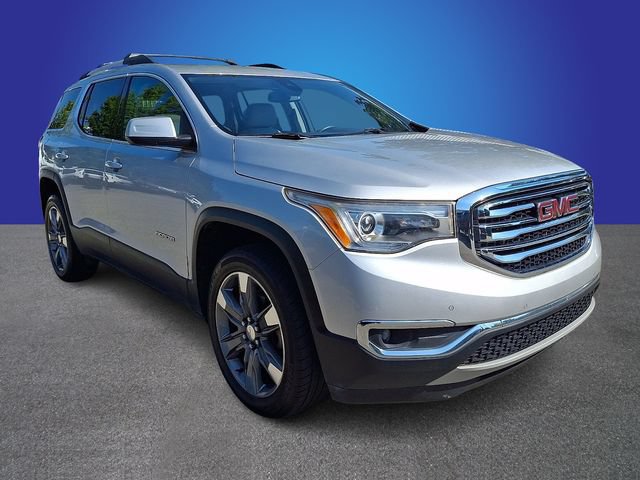 Used 2017 GMC Acadia SLT FWD image 2