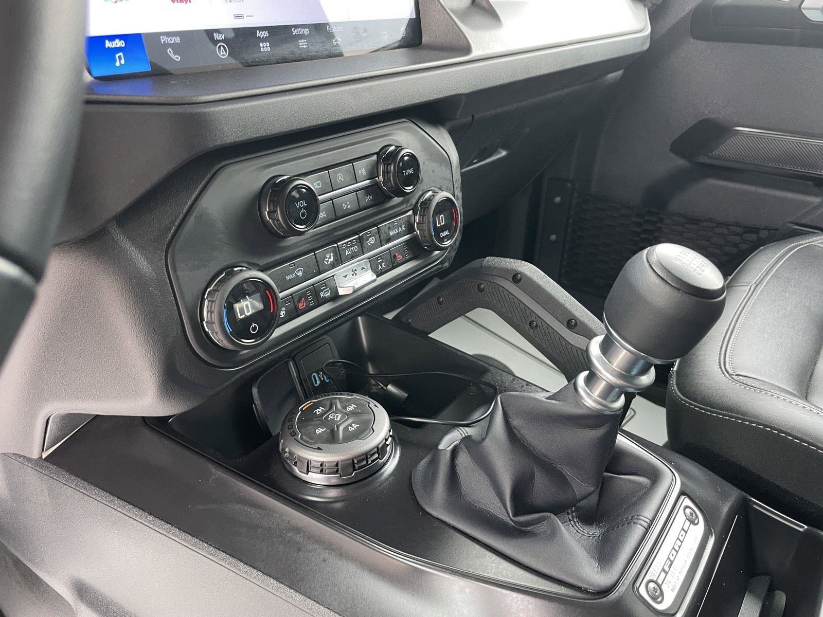 Used 2025 Ford Bronco Badlands w/ Sasquatch Package image 14