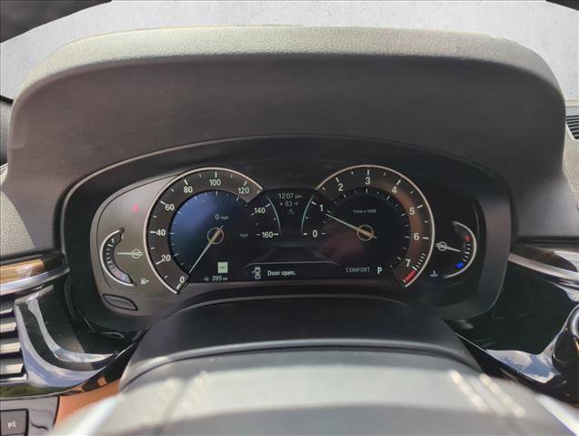 Used 2019 BMW 530i xDrive w/ Convenience Package image 13
