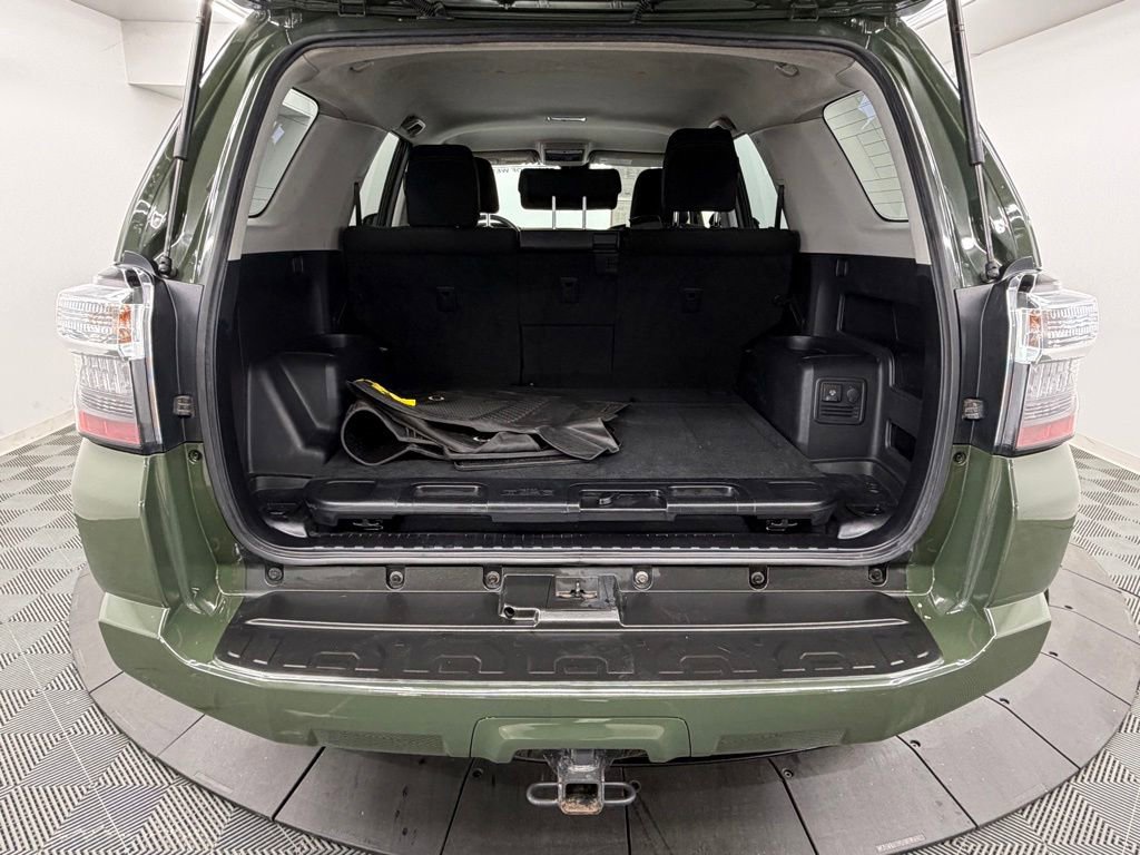 Used 2022 Toyota 4Runner Trail Special Edition AWD/4WD image 15
