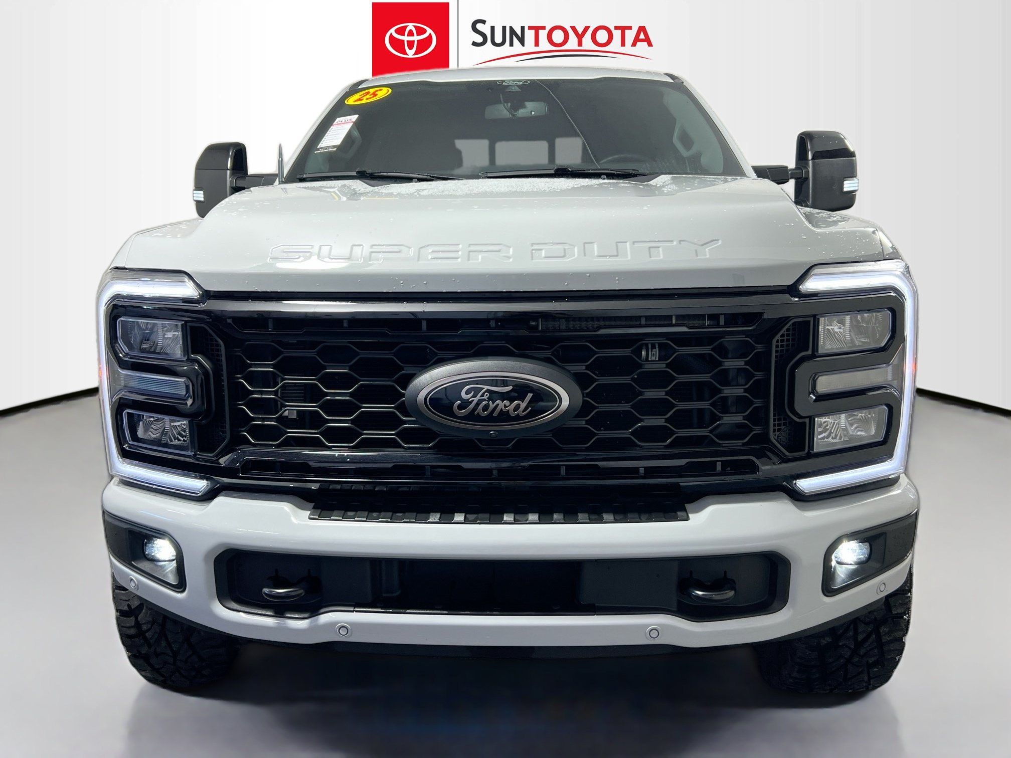 Used 2025 Ford F250 Lariat w/ Lariat Ultimate Package AWD/4WD image 10