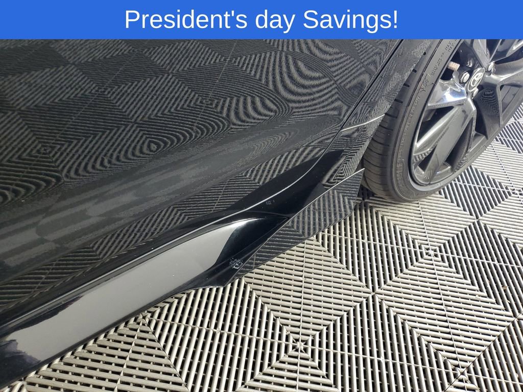 Used 2021 Toyota Corolla SE w/ Carpet Mat Package (TMS) image 29