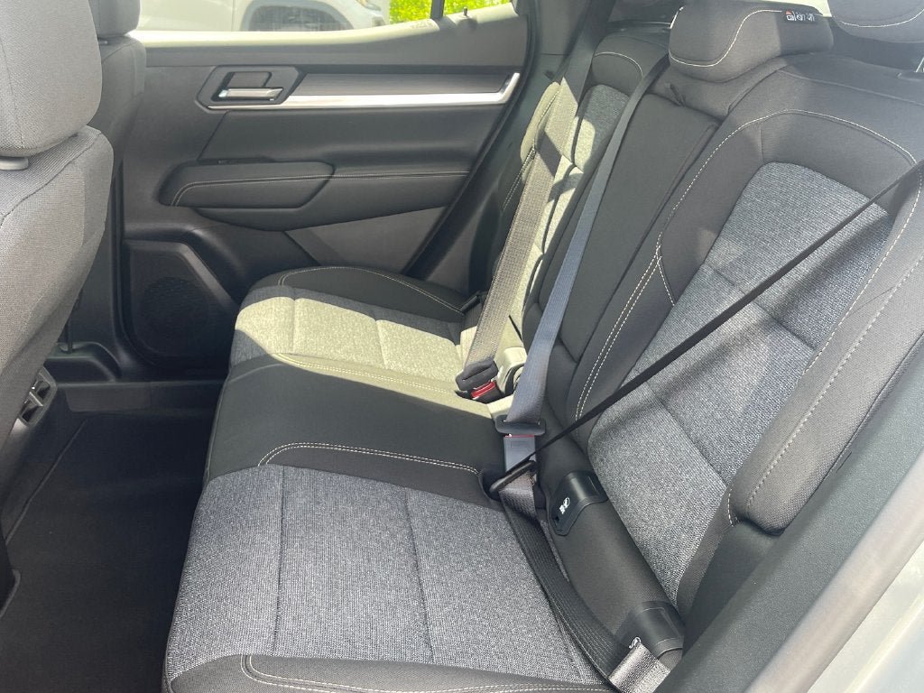 New 2026 GMC Terrain Elevation w/ Technology Package II FWD image 15