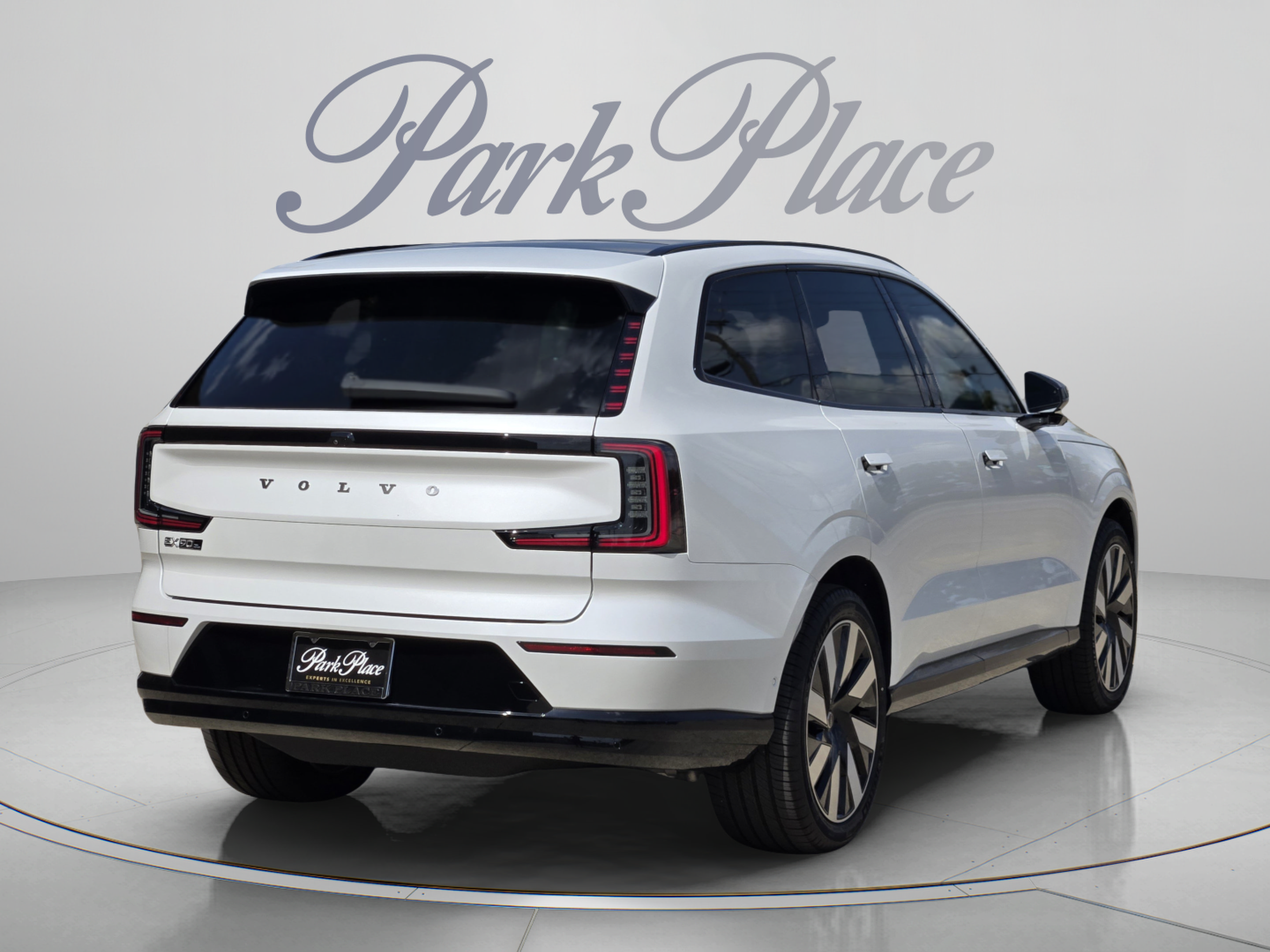 New 2026 Volvo EX90 Plus AWD/4WD image 6