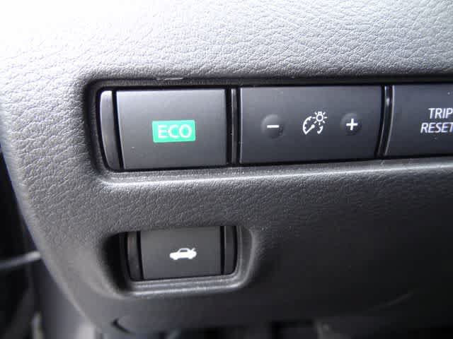 Used 2023 Nissan Sentra SV FWD image 15