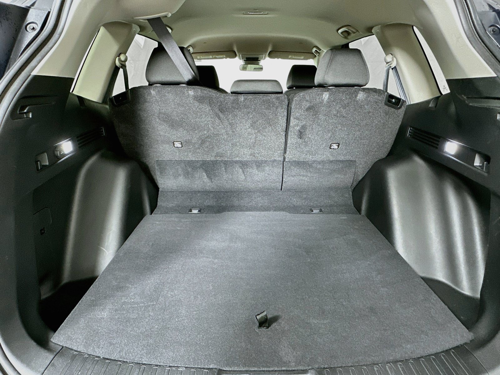Used 2025 Honda CR-V LX image 23