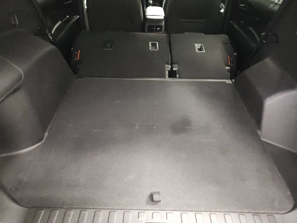 Used 2024 Chevrolet Equinox LT FWD image 16