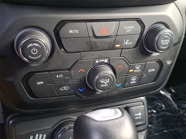 Used 2023 Jeep Renegade Latitude image 15